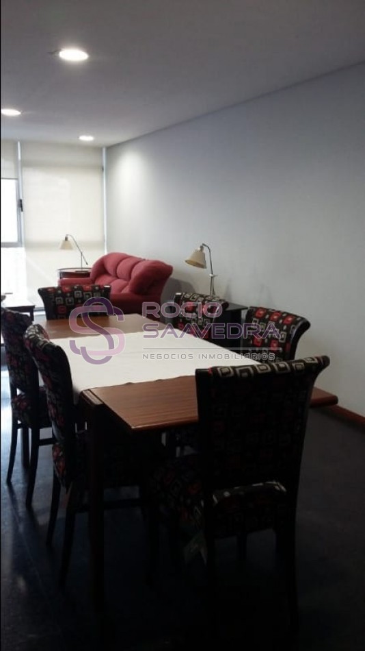 Importante piso de categoria en el conocido barrio Chauvin- Con cochera!