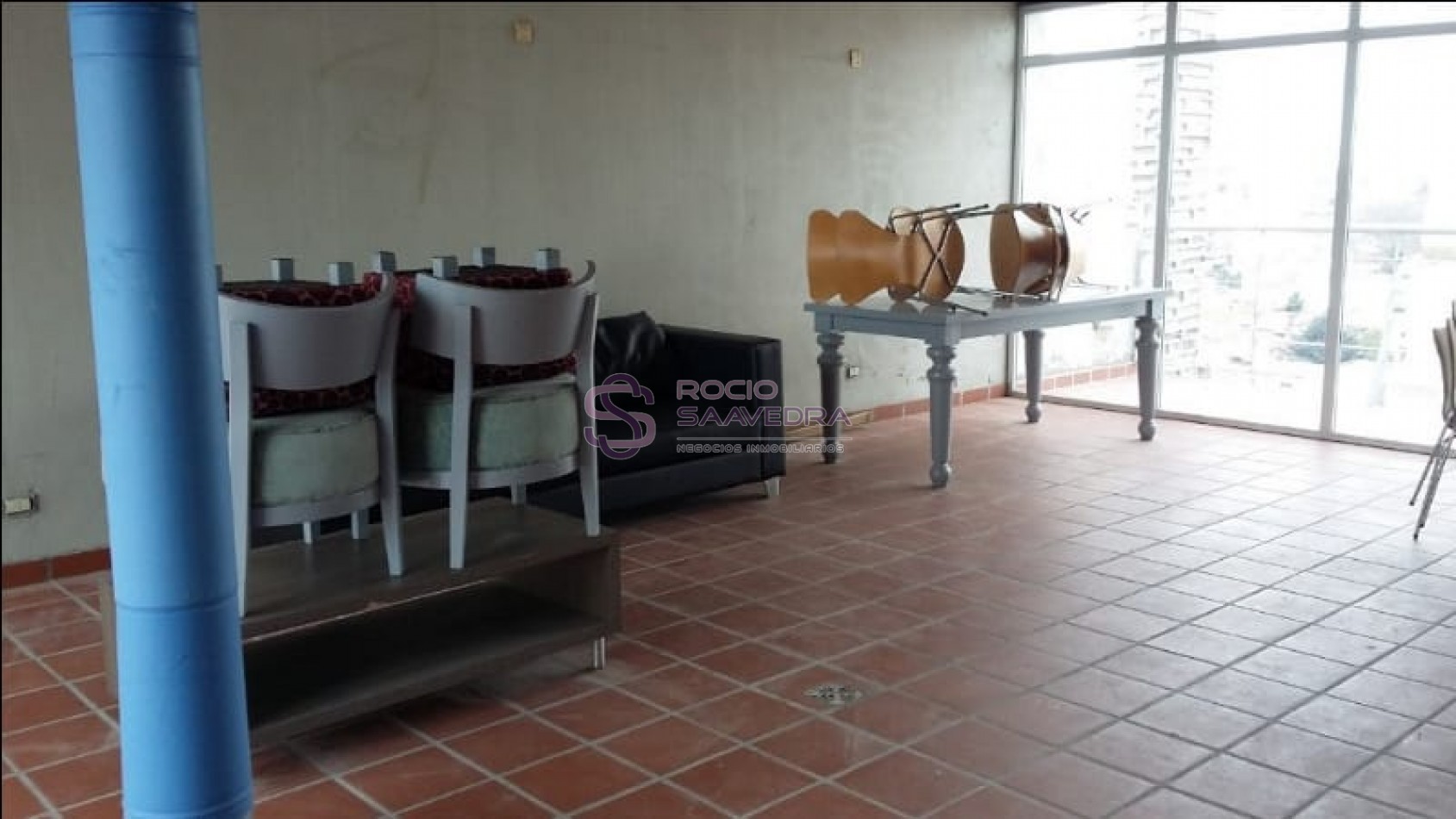 Importante piso de categoria en el conocido barrio Chauvin- Con cochera!