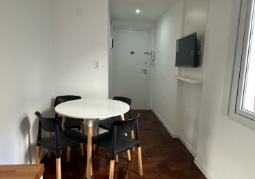 Departamento Monoambiente  al frente, muy luminoso!