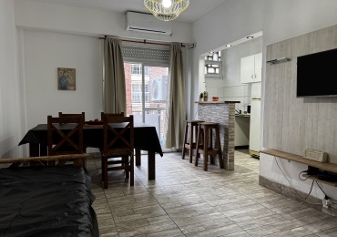 2 AMBIENTES A LA CALLE CON BALCON SALIENTE EN ZONA CENTRO - APTO CREDITO