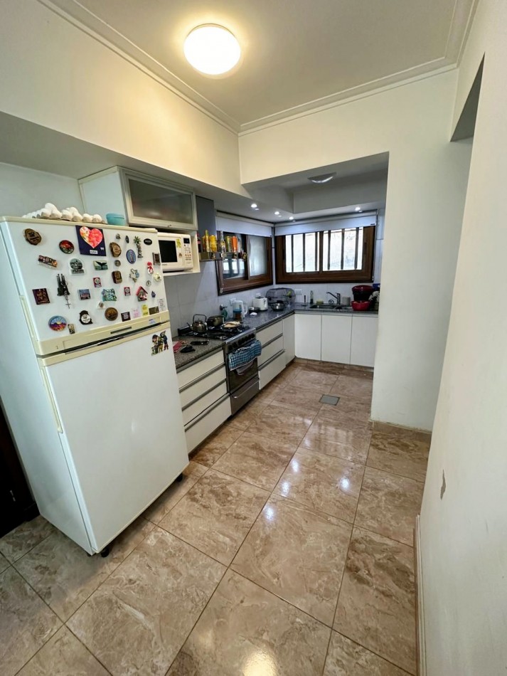 CHALET 4 AMBIENTES BARRIO EL PROGRESO