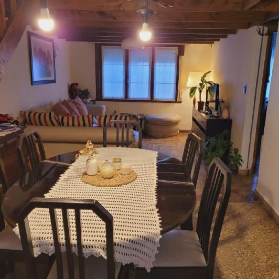 CHALET + DEPARTAMENTO EN VENTA PARQUE LURO