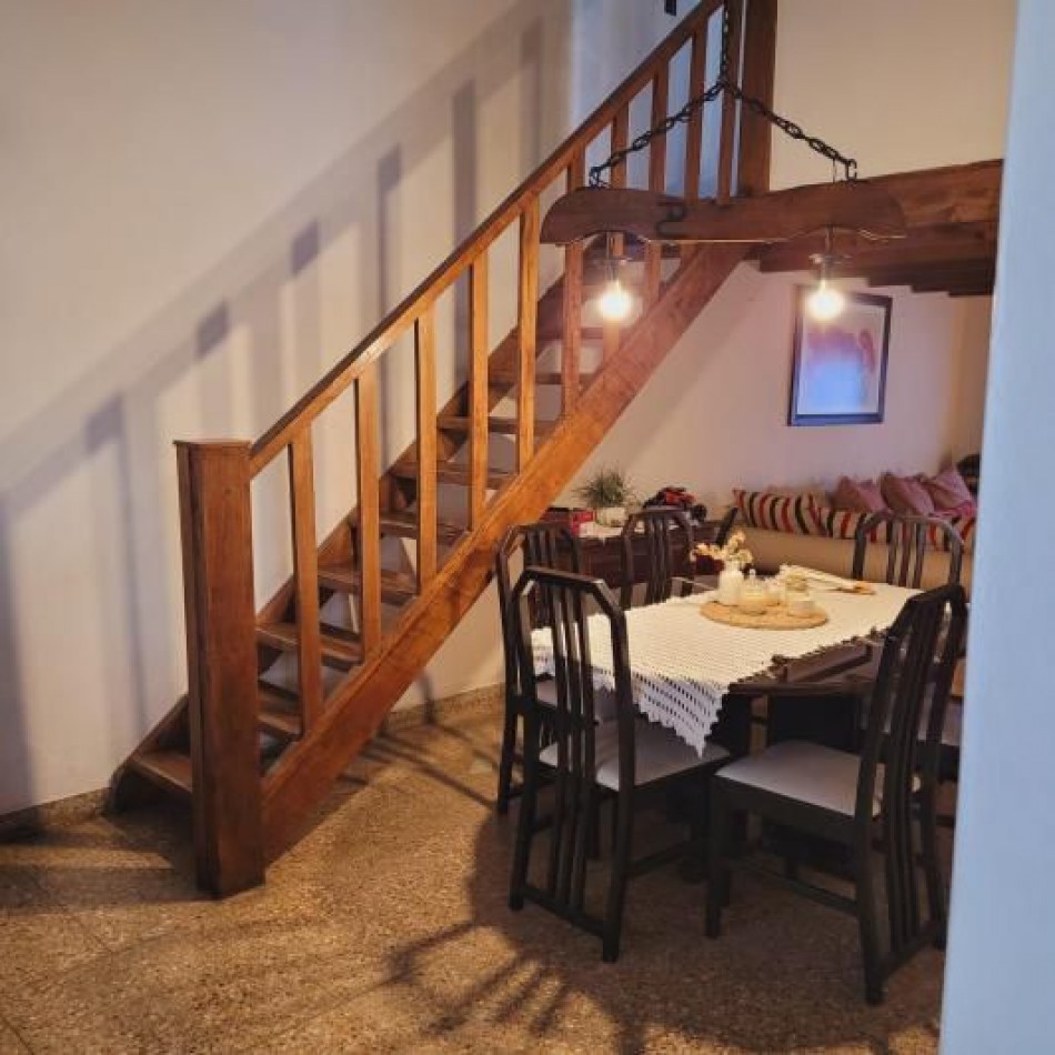 CHALET + DEPARTAMENTO EN VENTA PARQUE LURO