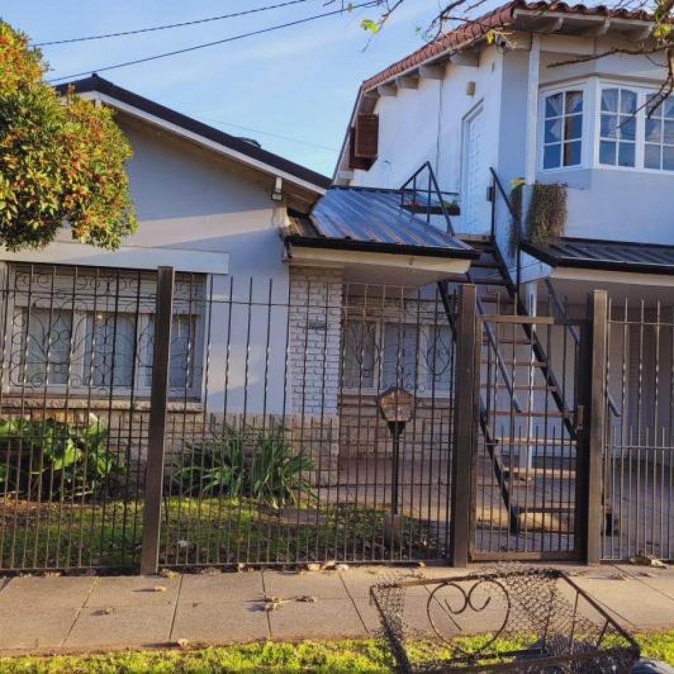 CHALET + DEPARTAMENTO EN VENTA PARQUE LURO
